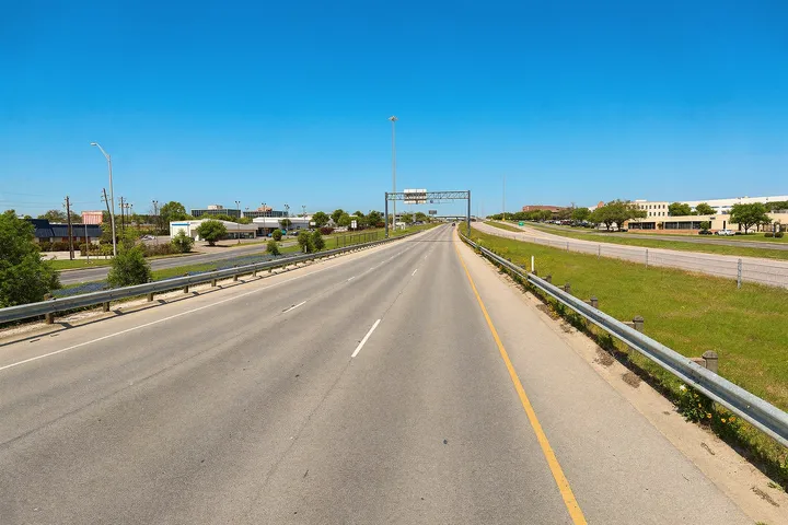 Major roadway and surrounding development in 78723 Austin area