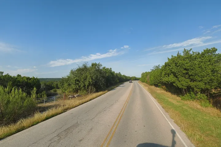 Minor roadway and surrounding development in 78726 Austin area