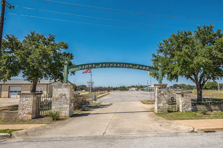 Parks and outdoor recreation near 78642 Liberty Hill, TX