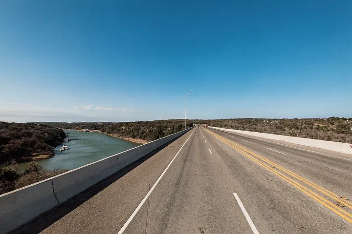 Major roadway and surrounding development in 78669 Spicewood, TX